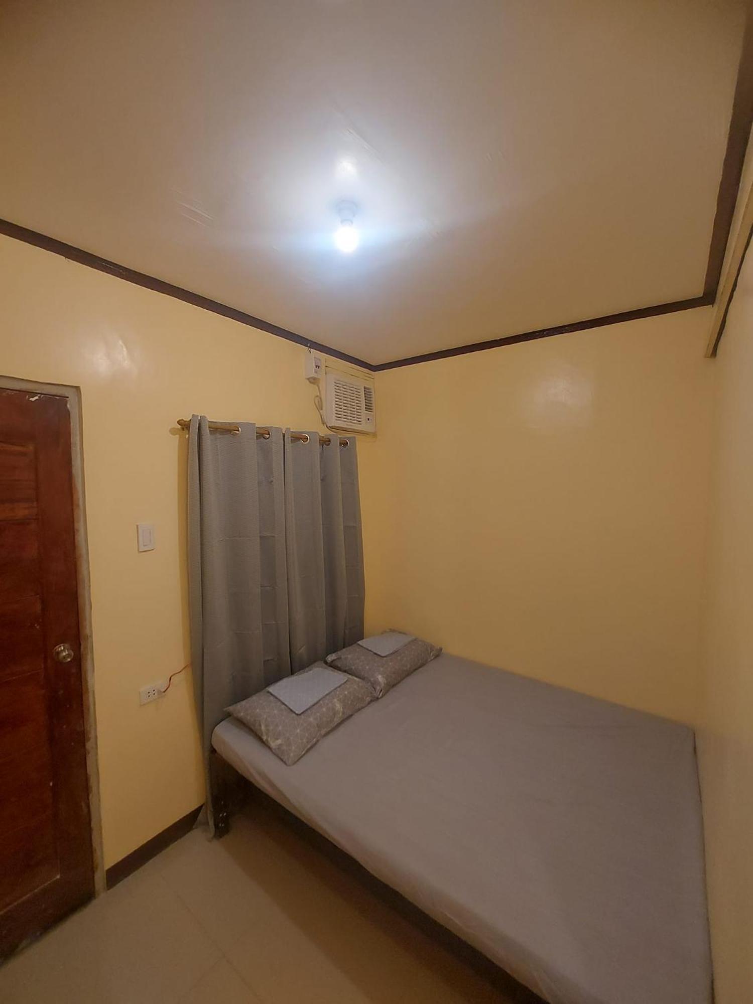 Cheri Backpackers Hostel Moalboal Ngoại thất bức ảnh