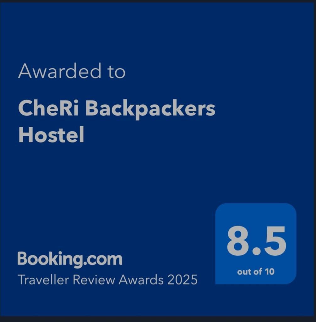 Cheri Backpackers Hostel Moalboal Ngoại thất bức ảnh