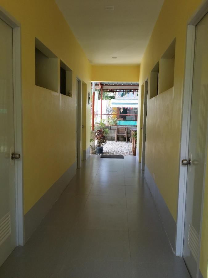 Cheri Backpackers Hostel Moalboal Ngoại thất bức ảnh